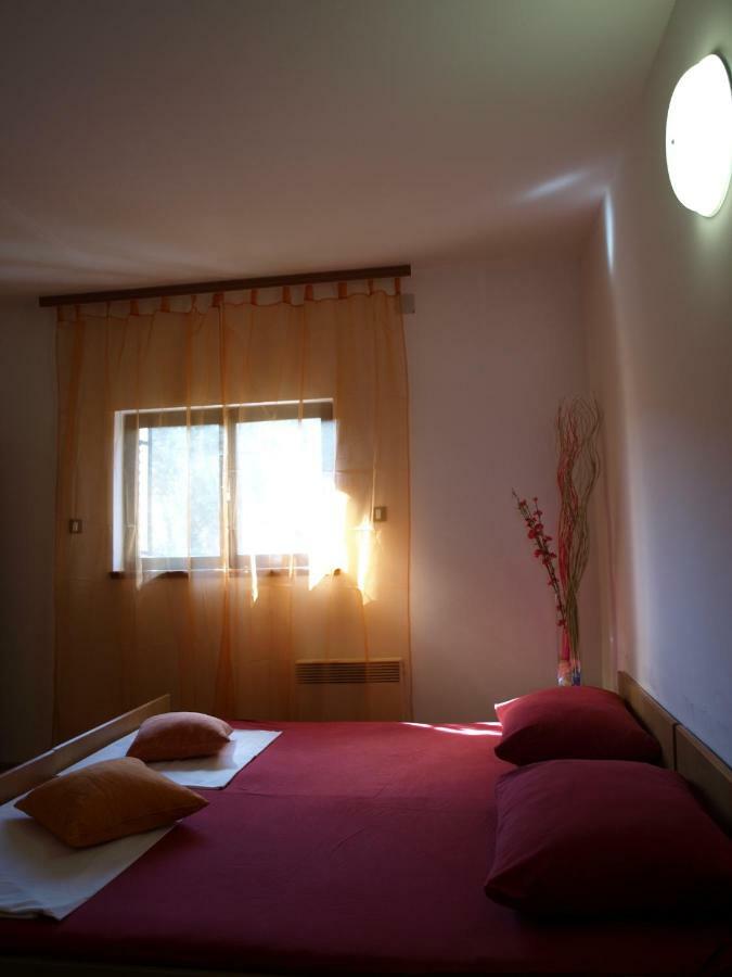 Apartment Halugica Kali Eksteriør bilde